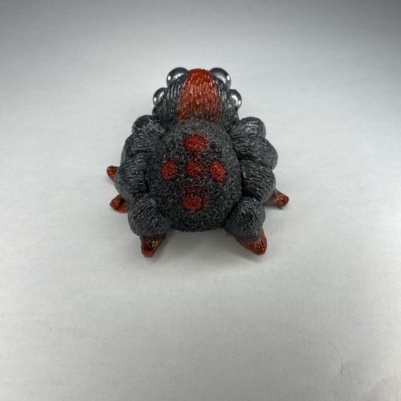 Spider Figure - Picture 3 of 4